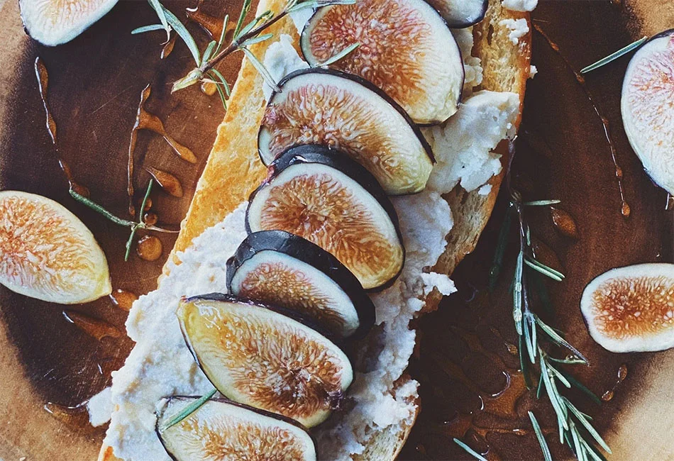 Ricotta and Fig toast